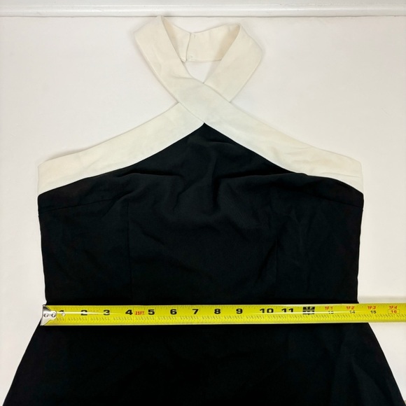 Superdown Brielle Cross Front Dress in Black & White Size M - Picture 13 of 14